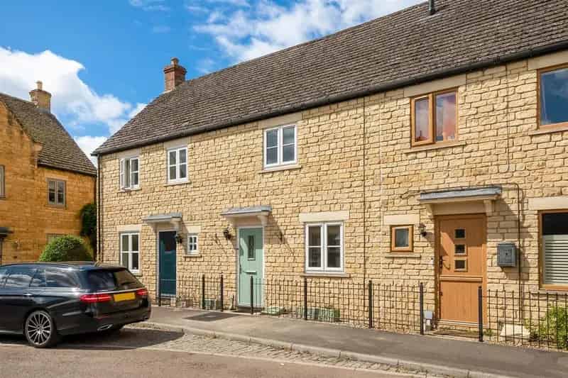 2 Bedroom Terraced House for Sale Stratford-upon-Avon