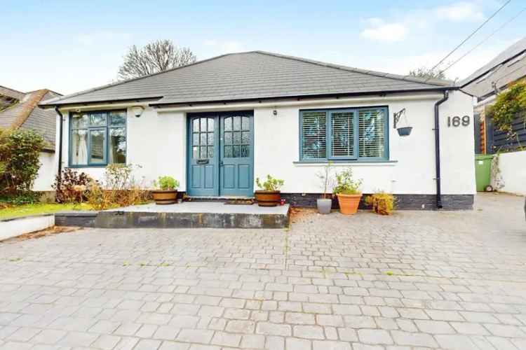 3-Bed Bungalow Rhiwbina - 2 Private Gardens Driveway Parking