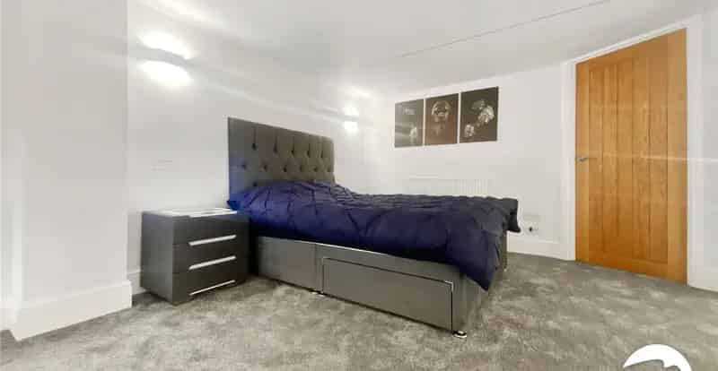 1 bedroom property to rent