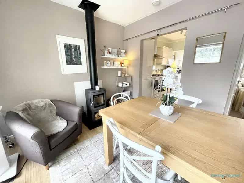 3 Bed House for Sale Near Train Station