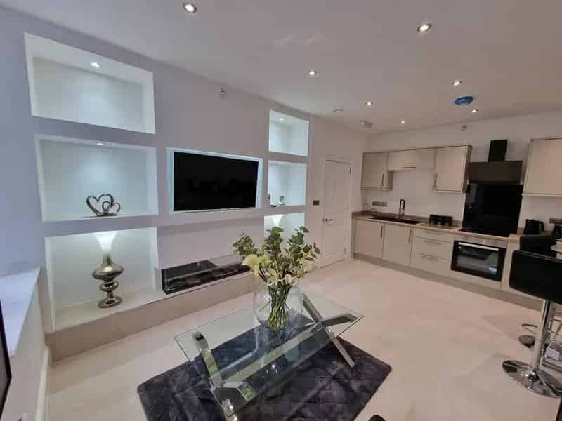 2 Bedroom Apartment to Rent in Bradford