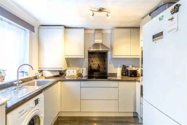 3 Bed Semi-Detached House for Sale in Brislington BS4