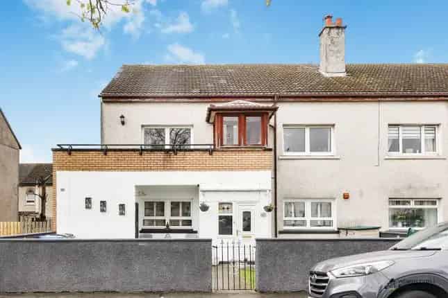 Flat for Sale Kelso Street Glasgow G13