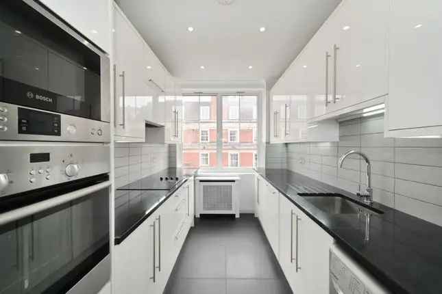 Flat for sale in Great Cumberland Place, Marylebone, London W1H