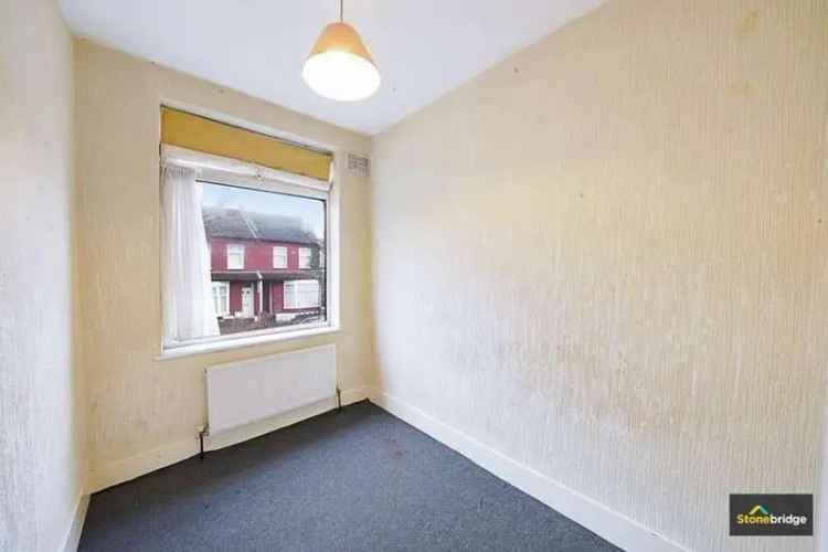 2 Bedroom Maisonette for Sale Manor Park