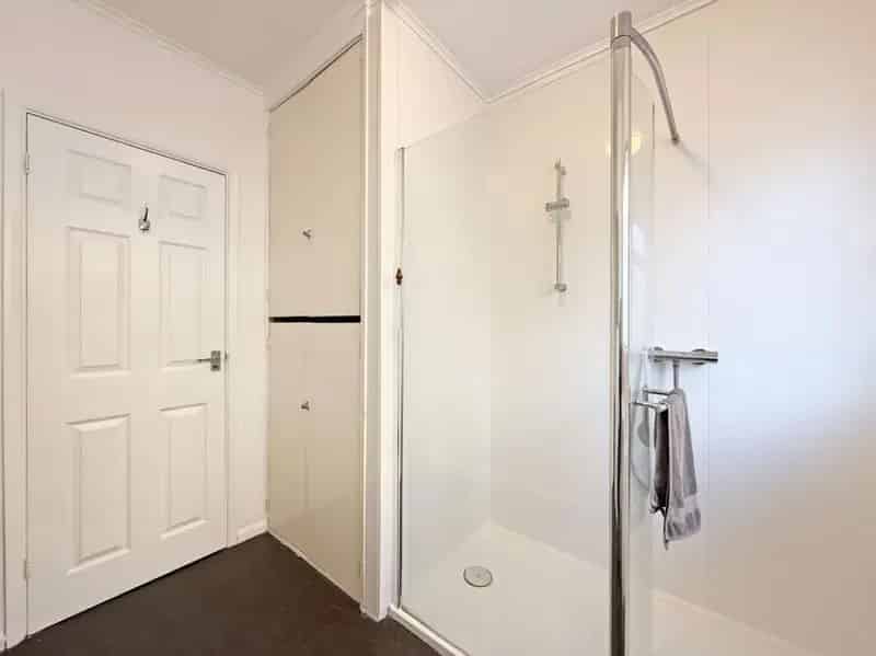 3 Bed Detached Dormer Bungalow for Sale