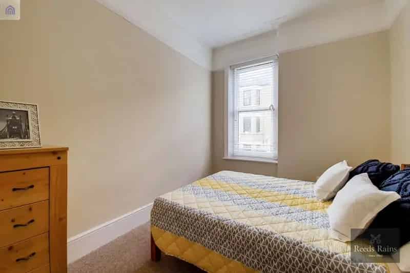 2 Bedroom Flat to Rent London SW9