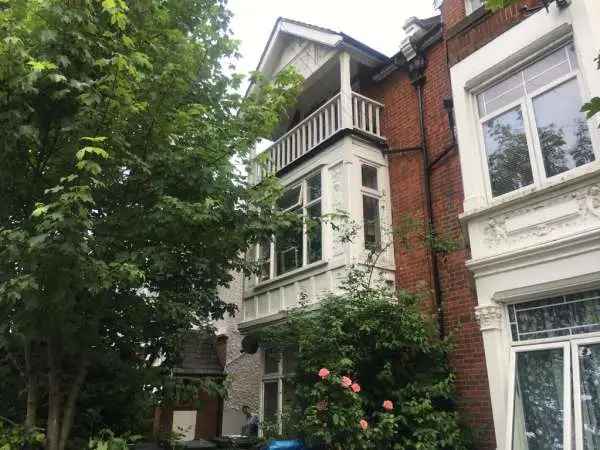 Flat For Rent in London, England