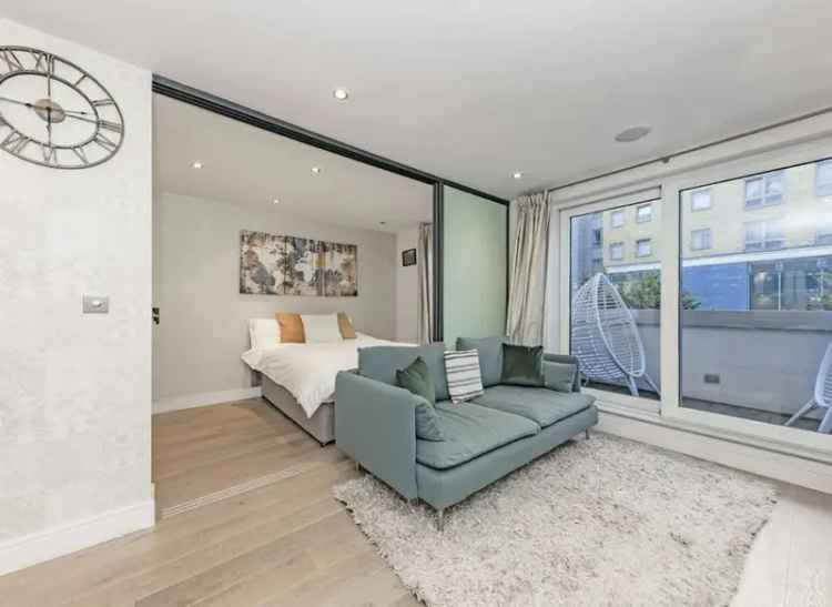 Modern Manhattan Studio Flat near Imperial Wharf