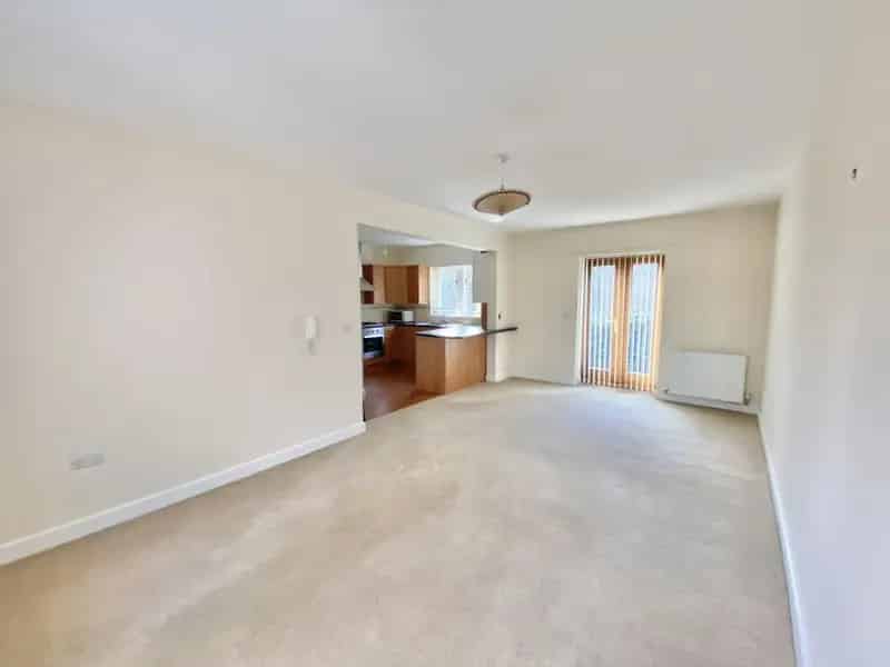 2 Bedroom Apartment Clayton Zero Deposit Available