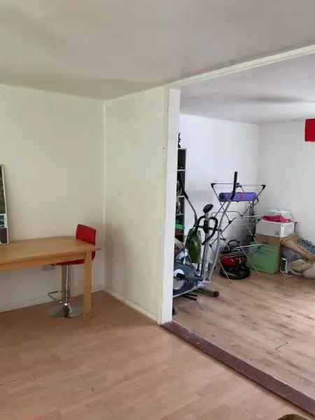 Flat For Rent in Maidstone, England