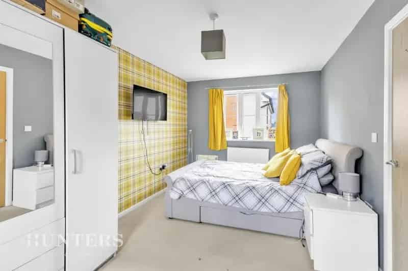 3 Bed Detached House for Sale - Cul-de-Sac Location