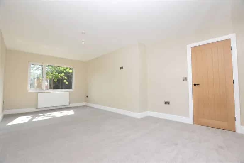2 Bedroom Semi-Detached Home - Full Renovation