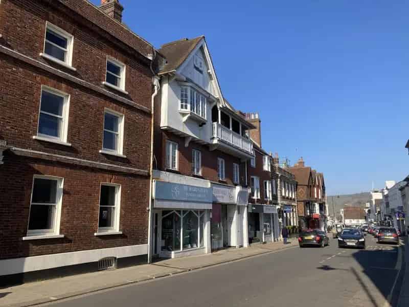 Commercial property For Sale , Cranleigh Avenue, Rottingdean, England