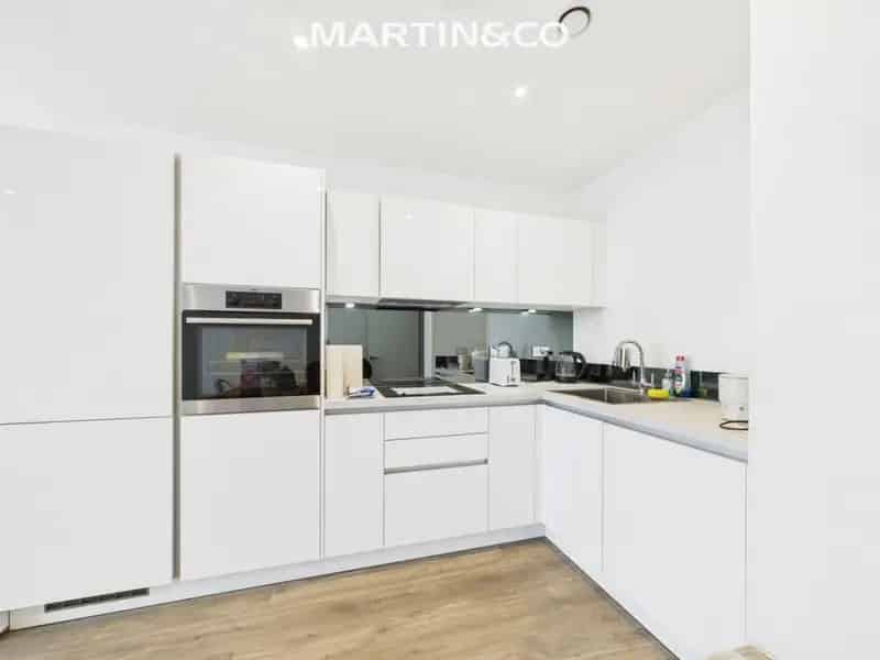 1 bedroom Flat
 To Rent