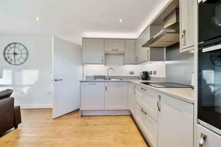 2 Bed Flat for Sale in Redland