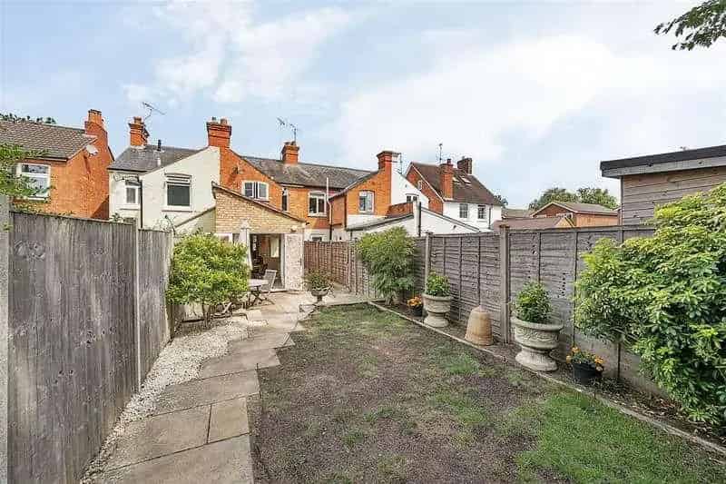 2 Bed House for Sale Extended Open Plan Kitchen Ready to Move In
