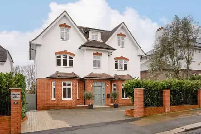Detached Family Home Wimbledon 6 Beds 4800 sq ft