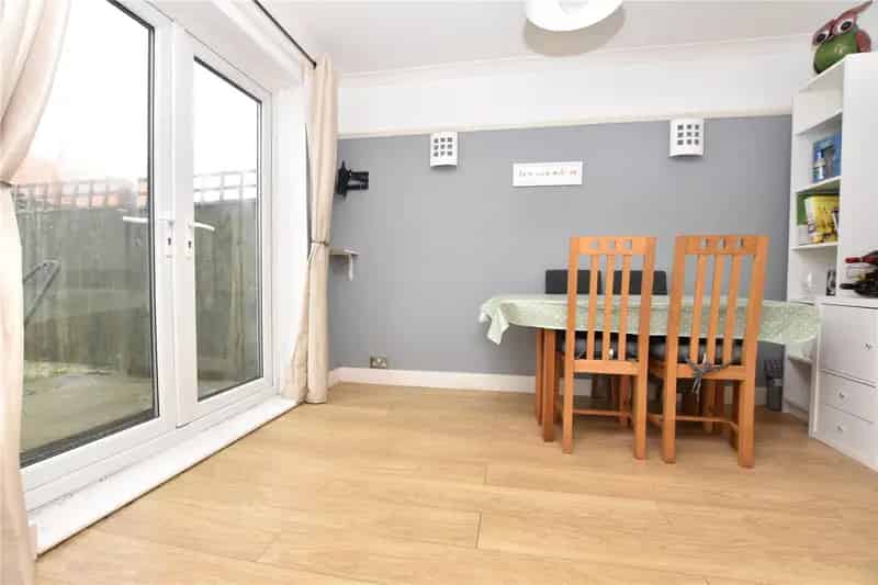 Two Bedroom Semi-Detached Home Near M1 & M62 Motorways