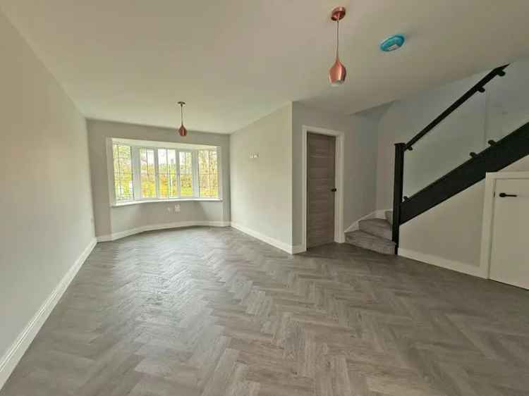 3 Bedroom Semi Detached House Scarborough New Development