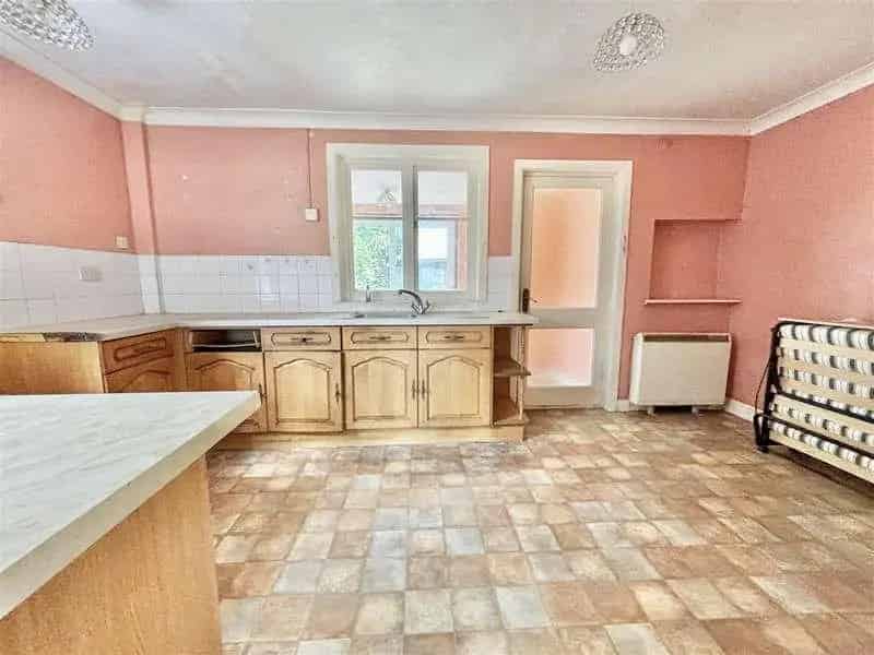 2 Bed House for Sale Lytchett Matravers - Modernisation Project