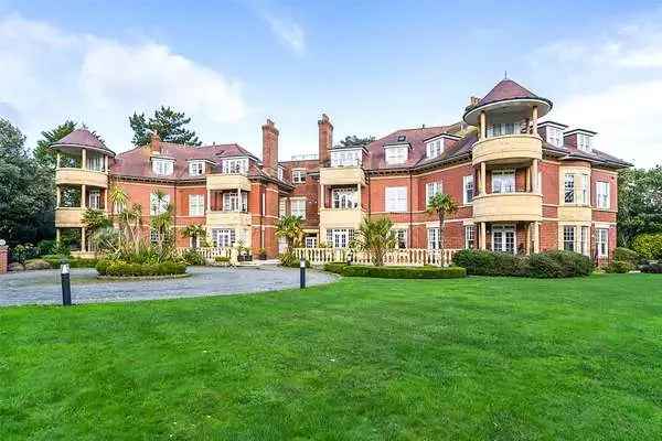 West Overcliff Drive, West Overcliff, Bournemouth, BH4 8AA | Property for sale | Savills