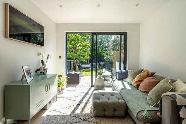 5 Bedroom Victorian House Streatham Off Street Parking