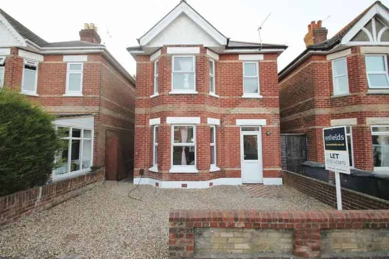 6 Bedroom Detached House for Students
