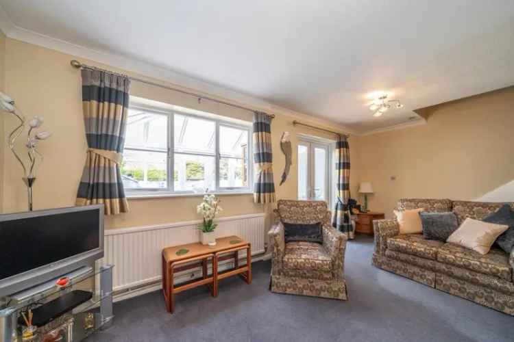 Three Bedroom Semi-Detached House with Secluded Gardens and Driveway Parking