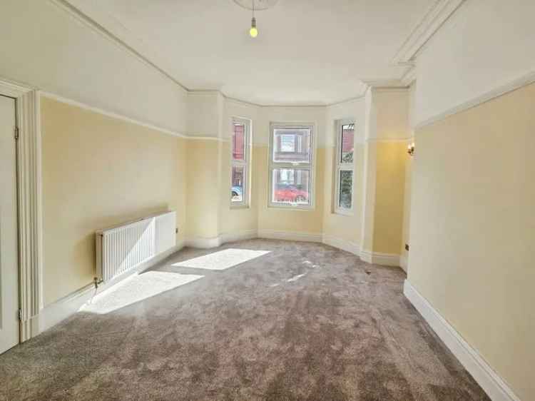 6 Bedroom End Terrace House to Rent Merseyside WA10