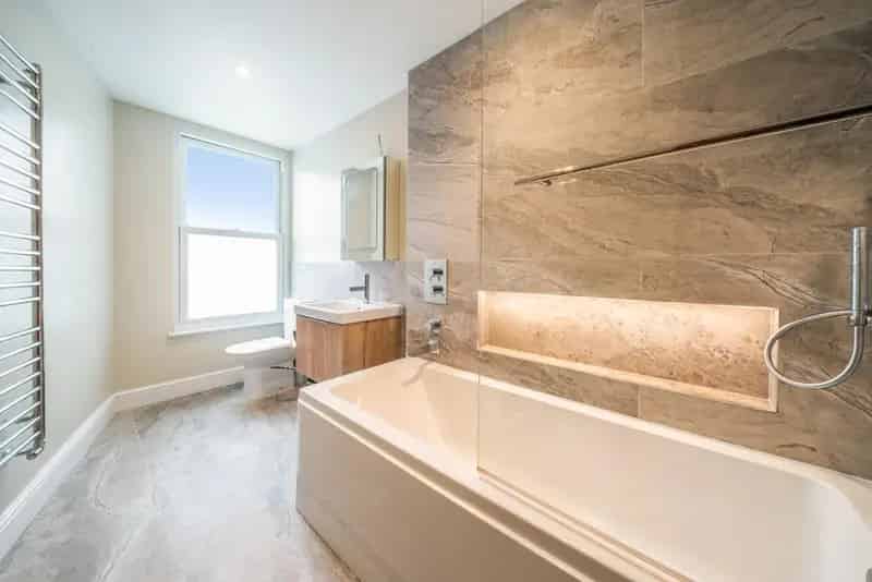 Flat For Sale , London, England
