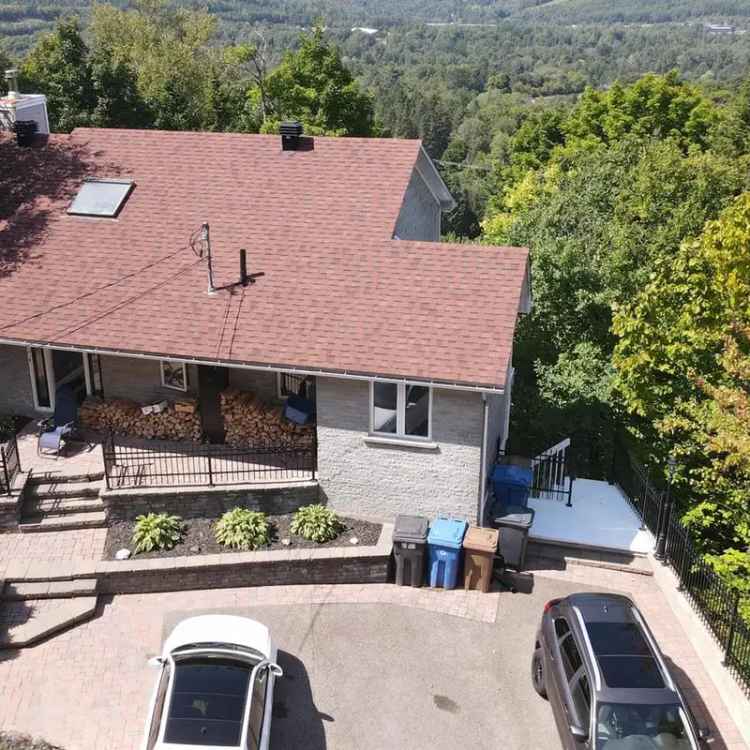 Mountainside House with Panoramic View Two Addresses