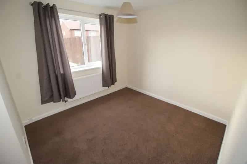 2 bedroom Mid Terrace House to rent, South Shields, Tyne And Wear, NE34