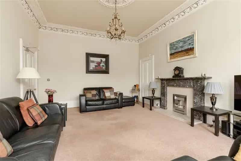 6 Bed Semi Detached House Edinburgh 2 Reception Rooms