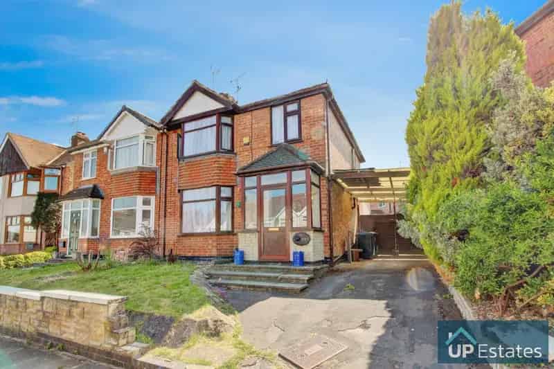 3 Bedroom Semi-Detached House for Rent in Coundon
