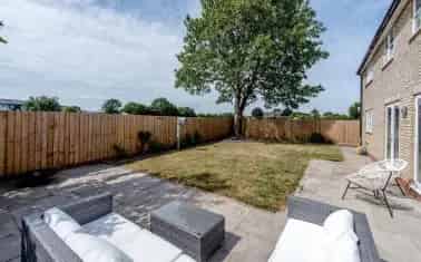 Modern Detached House in Henlade with Landscaped Garden