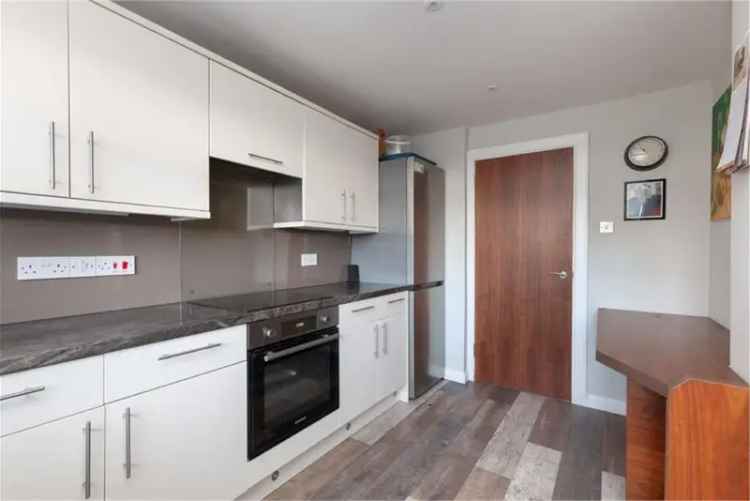 3 Bed House - Terraced with 1 Reception Room