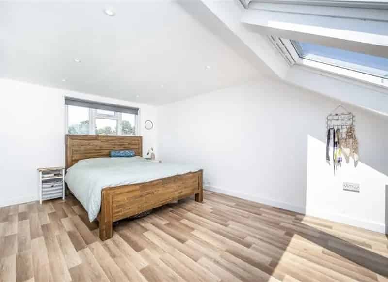 Four Double Bedroom House near Hilly Fields