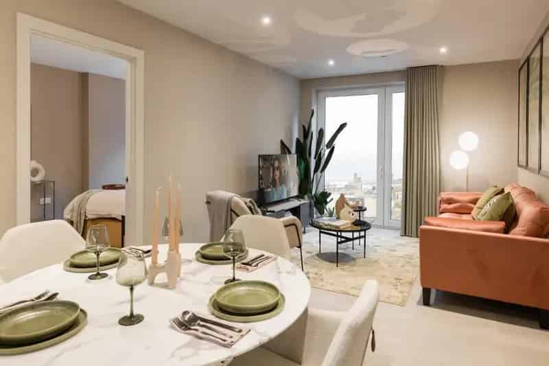 2 Bedroom Apartment for Rent near Haymarket, Edinburgh