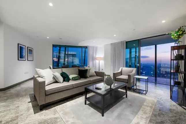 Flat for sale in Blackfriars Road, London SE1