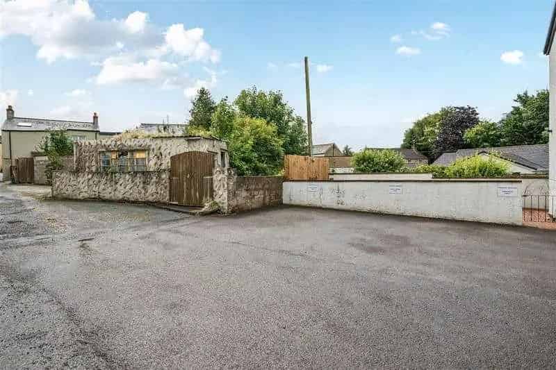 3 Bed Detached House For Sale