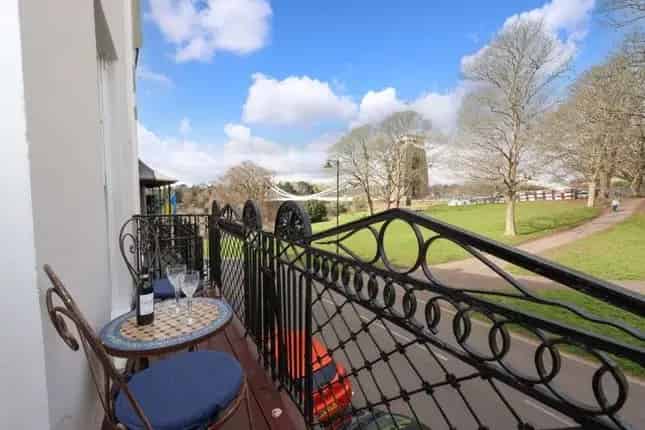 Georgian Townhouse Clifton 4 Bedrooms 2 Reception Rooms Roof Terrace