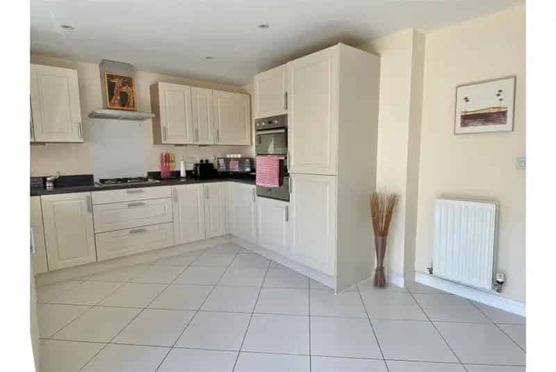 3 Bed Detached House for Sale in Shrewsbury Bowbrook