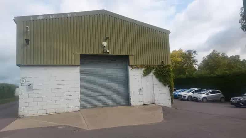 Warehouse Distribution Unit Near Milton Business Park