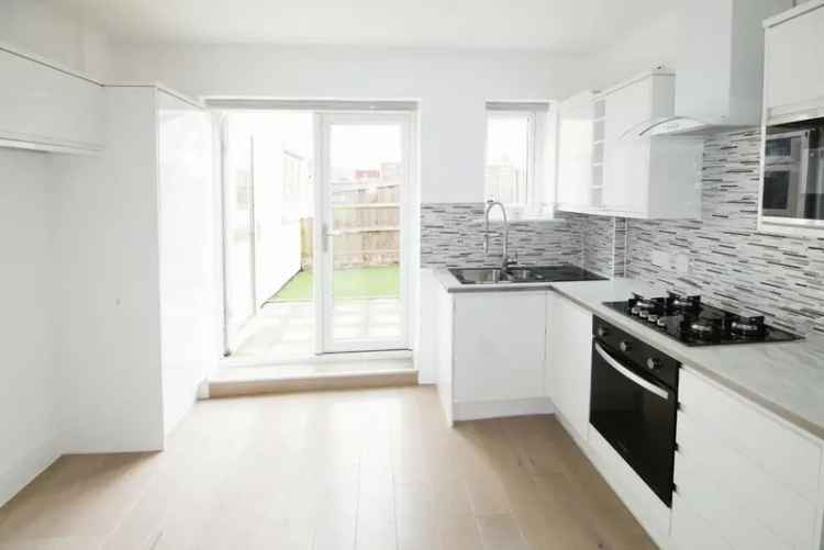 2 Bedroom Mid Terrace House for Sale Macclesfield Cheshire