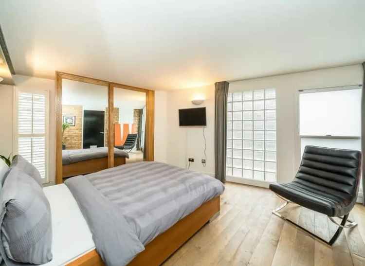 Two Bedroom Conversion Near Plaistow Station