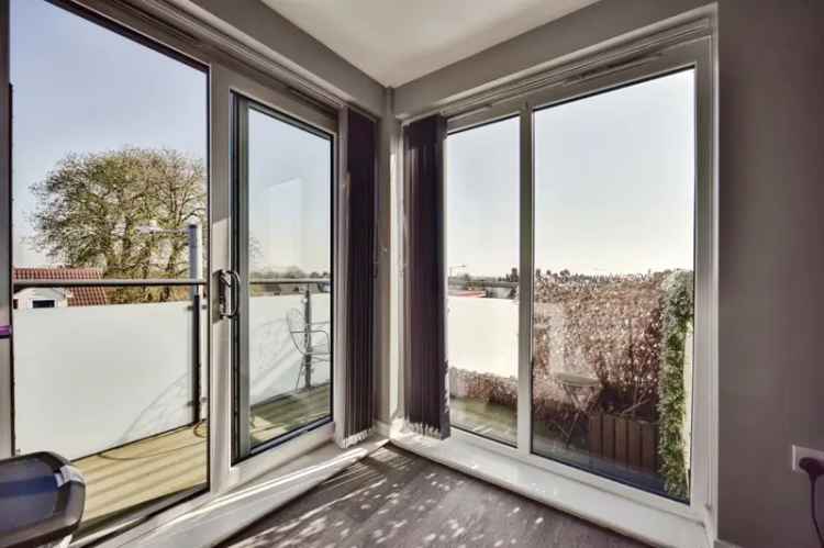 Exceptional 2-Bedroom Penthouse Apartment with Balcony and Parking