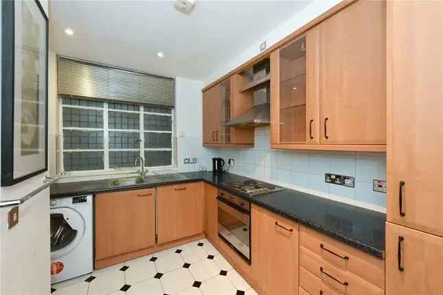 Flat for sale in Portman Square, London W1H