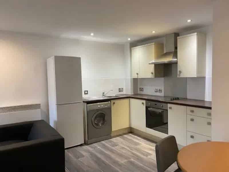 2 Bedroom Flat To Rent Available September 19 2025