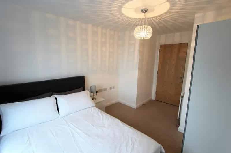 2 Bed Apartment Near Emirates Stadium